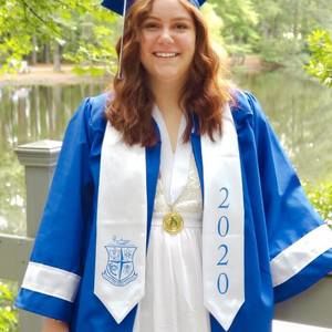 Meet your Posher, Zoe